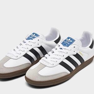 NEW WITH TAGS Adidas Samba White Samba Size 7